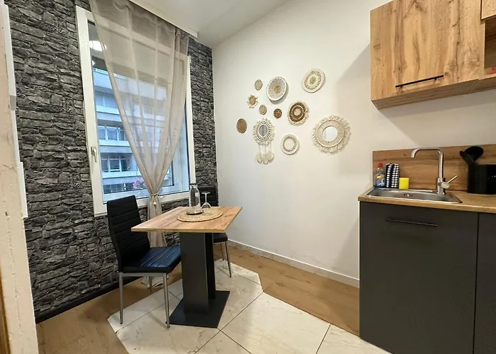 Honor - Extravaganz Neu Renoviert *